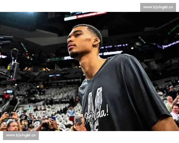 33+13+6！文班亚马锁周最佳，创 NBA 历史纪录